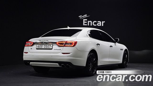 Maserati Quattroporte из Кореи Encar