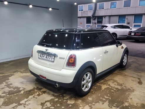 Mini Cooper SE — пробег 94 686 км — фото 4 из 5