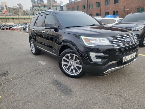 Ford Explorer 2.3 Limited 4WD 5th — пробег 89 762 км — фото 3 из 5