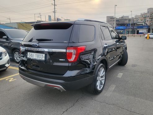 Ford Explorer 2.3 Limited 4WD 5th — пробег 89 762 км — фото 4 из 5