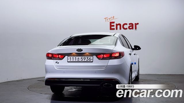Kia K5 из Кореи Encar