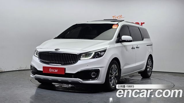 Kia Carnival 7-seater Limousine VIP — пробег 84 950 км — фото 1 из 5