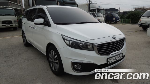Kia Carnival 9-seater Luxury — пробег 248 311 км — фото 3 из 5
