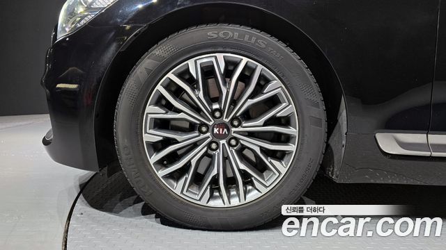 Kia K9 из Кореи Encar