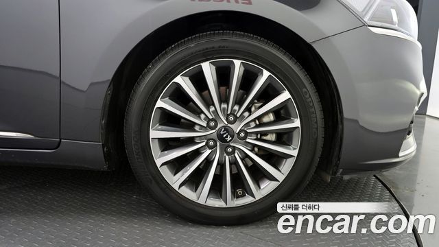 Kia K7 из Кореи Encar