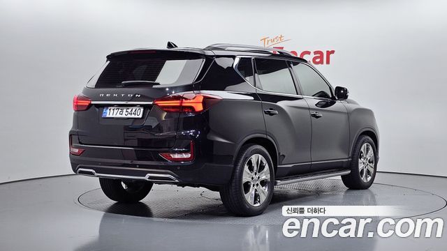 Ssangyong Rexton из Кореи Encar
