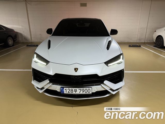 Lamborghini Urus 4.0 V8 S — пробег 8 395 км — фото 3 из 5