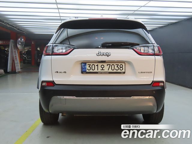 Jeep Cherokee из Кореи Encar