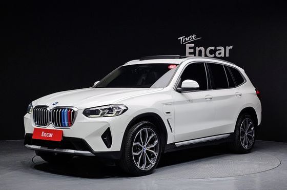 BMW X3 xDrive 30e — пробег 61 432 км — фото 1 из 5