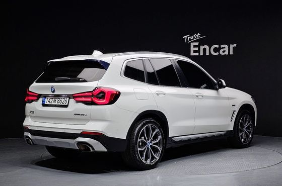 BMW X3 xDrive 30e — пробег 61 432 км — фото 2 из 5