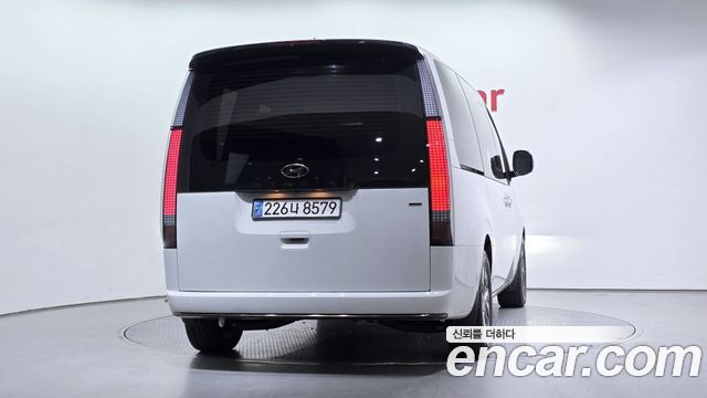 Hyundai Staria из Кореи Encar