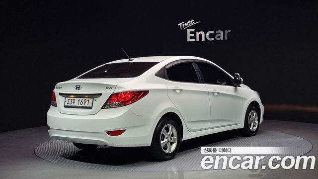 Hyundai Accent 1.4 VVT Premier — пробег 110 056 км — фото 2 из 5