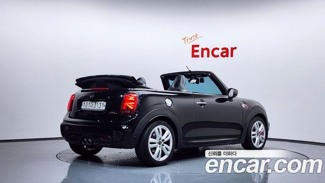 Mini Cooper Convertible JCW 3rd — пробег 108 373 км — фото 2 из 5