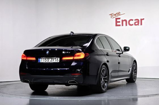BMW 5-Series 523d M Sport — пробег 48 256 км — фото 2 из 5