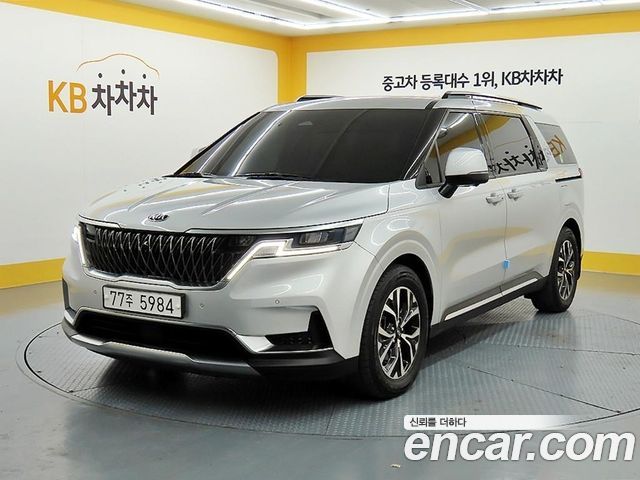 Kia Carnival 11-Seater Signature — пробег 84 526 км — фото 1 из 5