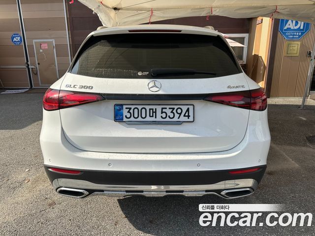 Mercedes-Benz GLC-Class GLC 300 4MATIC Avantgarde — пробег 1 377 км — фото 3 из 5