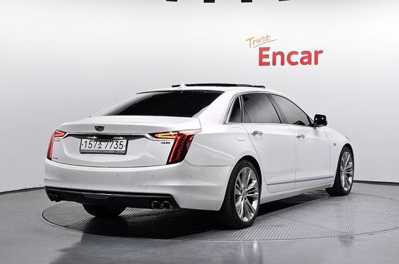 Cadillac CT6 3.6 Platinum AWD — пробег 111 471 км — фото 2 из 5