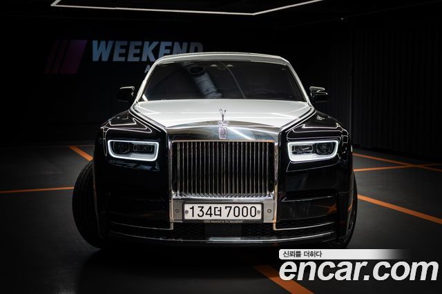 Rolls-Royce Phantom 6.7 EWB V12 — пробег 16 000 км — фото 3 из 5