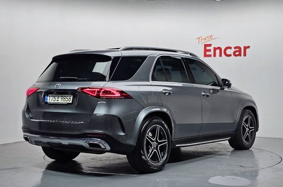 Mercedes-Benz GLE-Class GLE450 4MATIC — пробег 111 532 км — фото 2 из 5