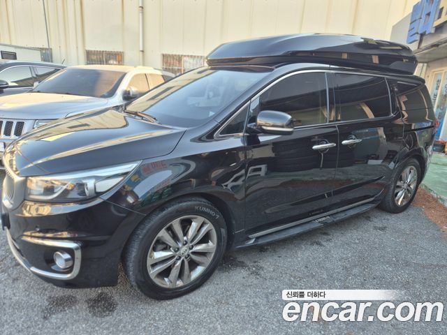 Kia Carnival 9-seater Hi-Limousine Prestige — пробег 290 000 км — фото 3 из 5