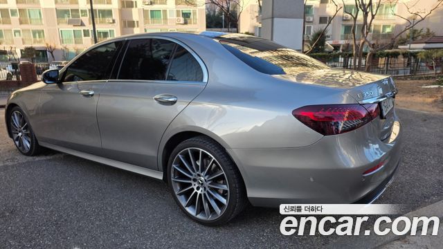 Mercedes-Benz E-Class E350 4MATIC AMG Line — пробег 43 469 км — фото 2 из 5