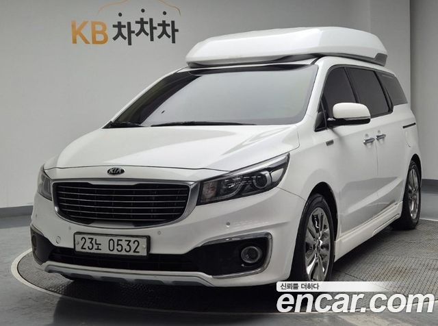 Kia Carnival 9-seater Hi-Limousine Prestige High roof — пробег 200 184 км — фото 1 из 5