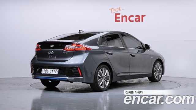 Hyundai Ioniq из Кореи Encar