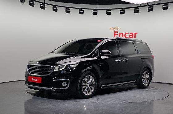 Kia Carnival 7-seater Limousine VIP — пробег 136 383 км — фото 1 из 5