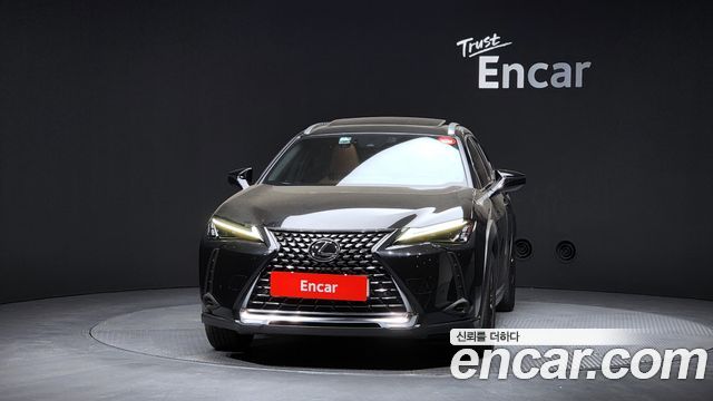 Lexus UX 2.0 2WD — пробег 57 292 км — фото 3 из 5
