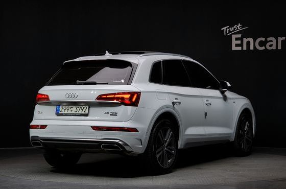 Audi Q5 45 TFSI Quattro Premium — пробег 35 587 км — фото 2 из 5