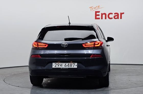 Hyundai i30 Diesel 1.6 Premium — пробег 87 467 км — фото 4 из 5