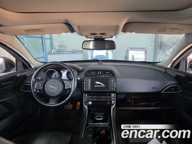 Jaguar XE из Кореи Encar