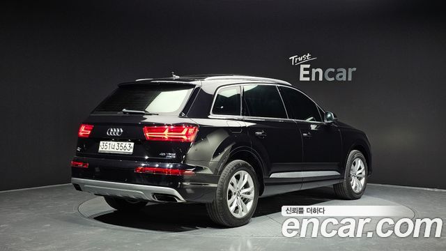 Audi Q7 45 TFSI Quattro — пробег 138 692 км — фото 2 из 5