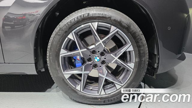 BMW X3 xDrive 20 M Sport — пробег 10 606 км — фото 5 из 5