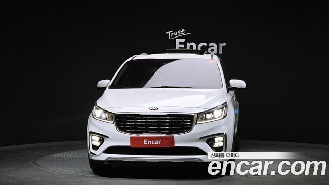 Kia Carnival из Кореи Encar