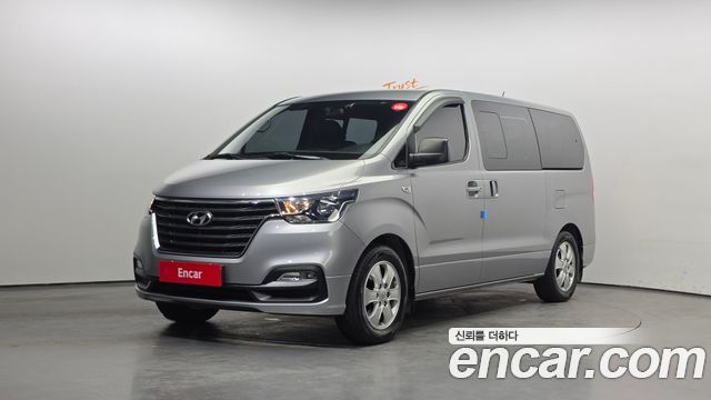 Hyundai Starex Urban 9-Seater Premium — пробег 73 186 км — фото 1 из 5