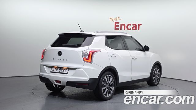 Ssangyong TIBOLI из Кореи Encar