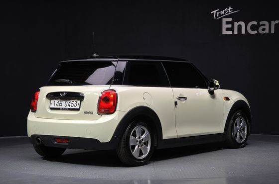 Mini Cooper Standard Third Generation — пробег 46 719 км — фото 2 из 5