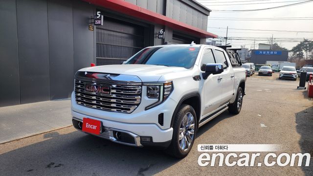 GMC Sierra Denali — пробег 16 754 км — фото 1 из 5