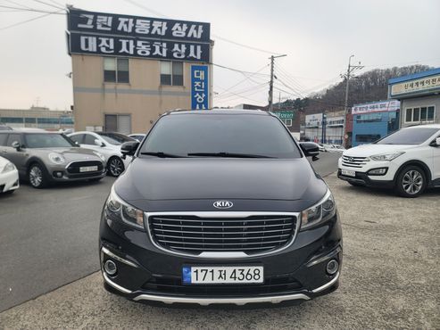 Kia Carnival 7-seater Limousine VIP — пробег 222 266 км — фото 2 из 5