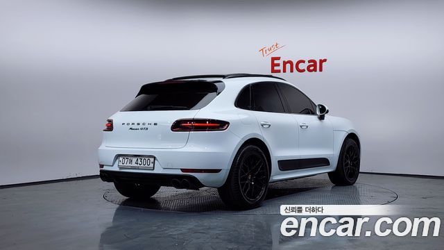 Porsche Macan 3.0 GTS 95B — пробег 76 595 км — фото 2 из 5