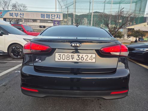 Kia K3 Deluxe — пробег 146 000 км — фото 3 из 5