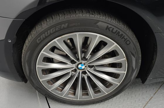 BMW 7-Series 750Li xDrive — пробег 90 246 км — фото 5 из 5