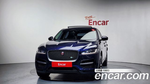 Jaguar F-PACE 20d R-Sport — пробег 108 888 км — фото 3 из 5