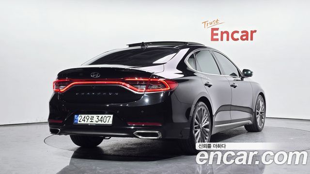 Hyundai Grandeur из Кореи Encar