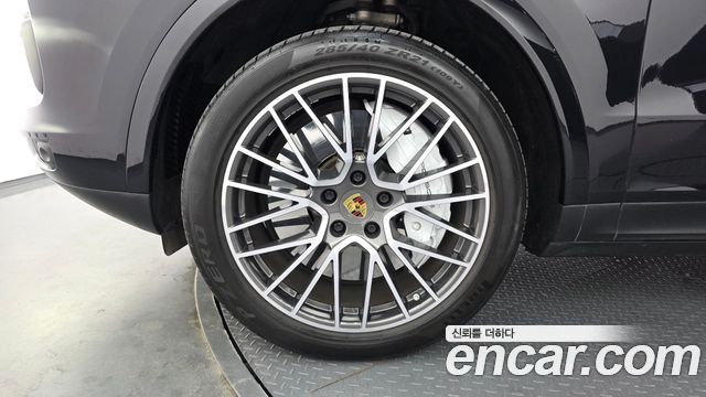 Porsche Cayenne 3.0 Coupe — пробег 71 724 км — фото 5 из 5
