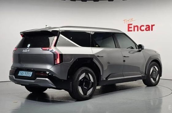 Kia EV9 Long Range 4WD Earth — пробег 52 099 км — фото 3 из 5