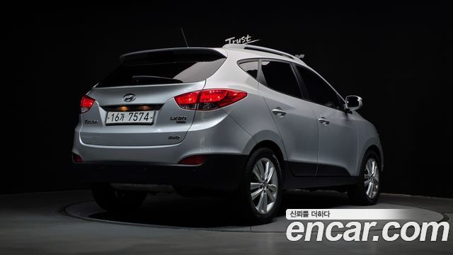 Hyundai Tucson Diesel 4WD LX20 Premier — пробег 236 147 км — фото 2 из 5
