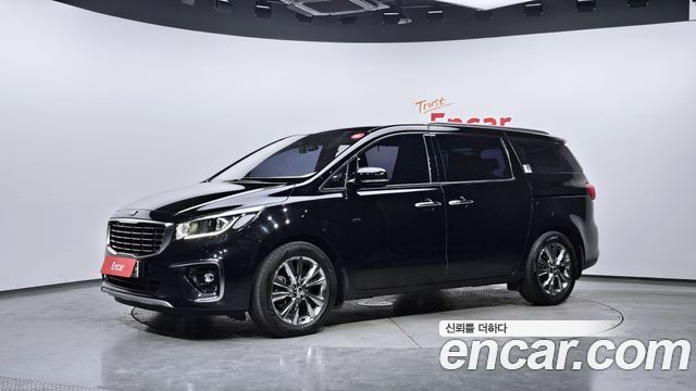 Kia Carnival из Кореи Encar