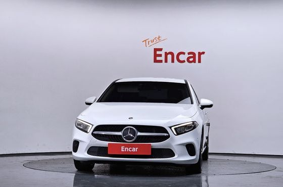 Mercedes-Benz A-Class A250 4MATIC Sedan — пробег 37 365 км — фото 3 из 5